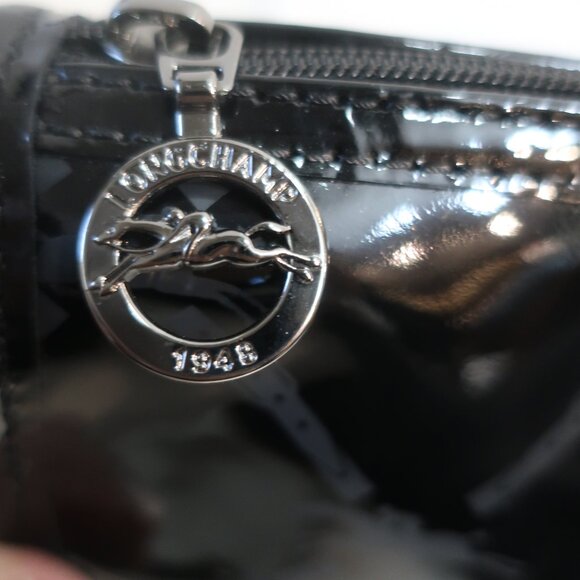 Womens Longchamp Black Patent Leather Monogram Logo Zip Clutch Handbag - Picture 10 of 13
